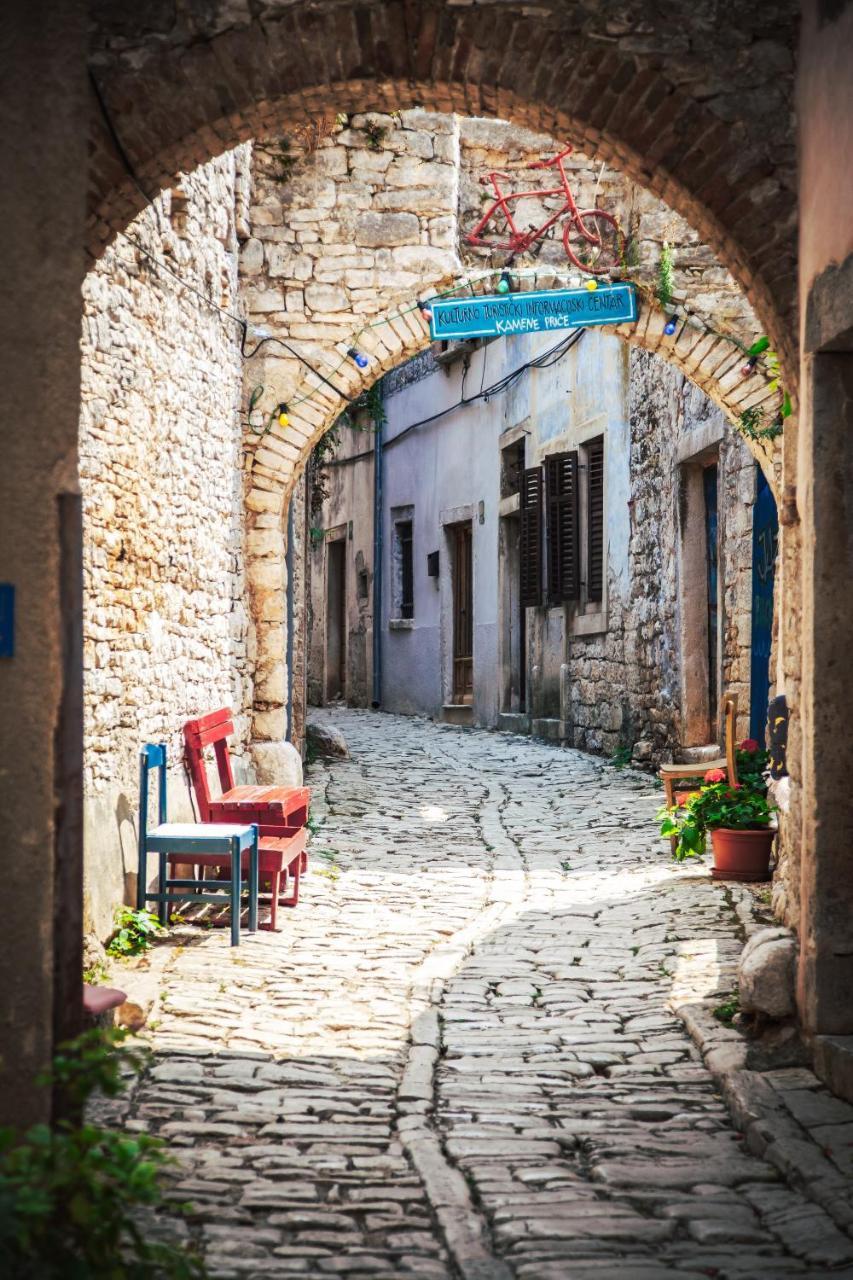 Mon Perin Castrum - Rooms Dado Bale Dış mekan fotoğraf